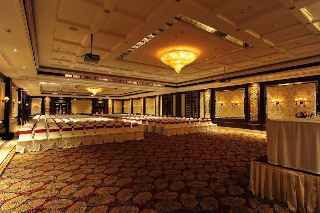 Mayfair Convention Bhubaneswar Bagian luar foto