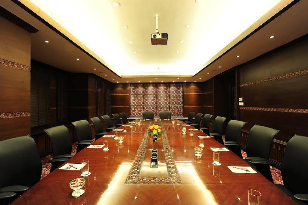 Mayfair Convention Bhubaneswar Bagian luar foto