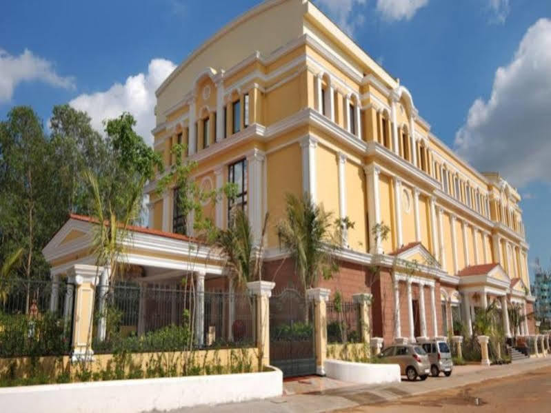 Mayfair Convention Bhubaneswar Bagian luar foto