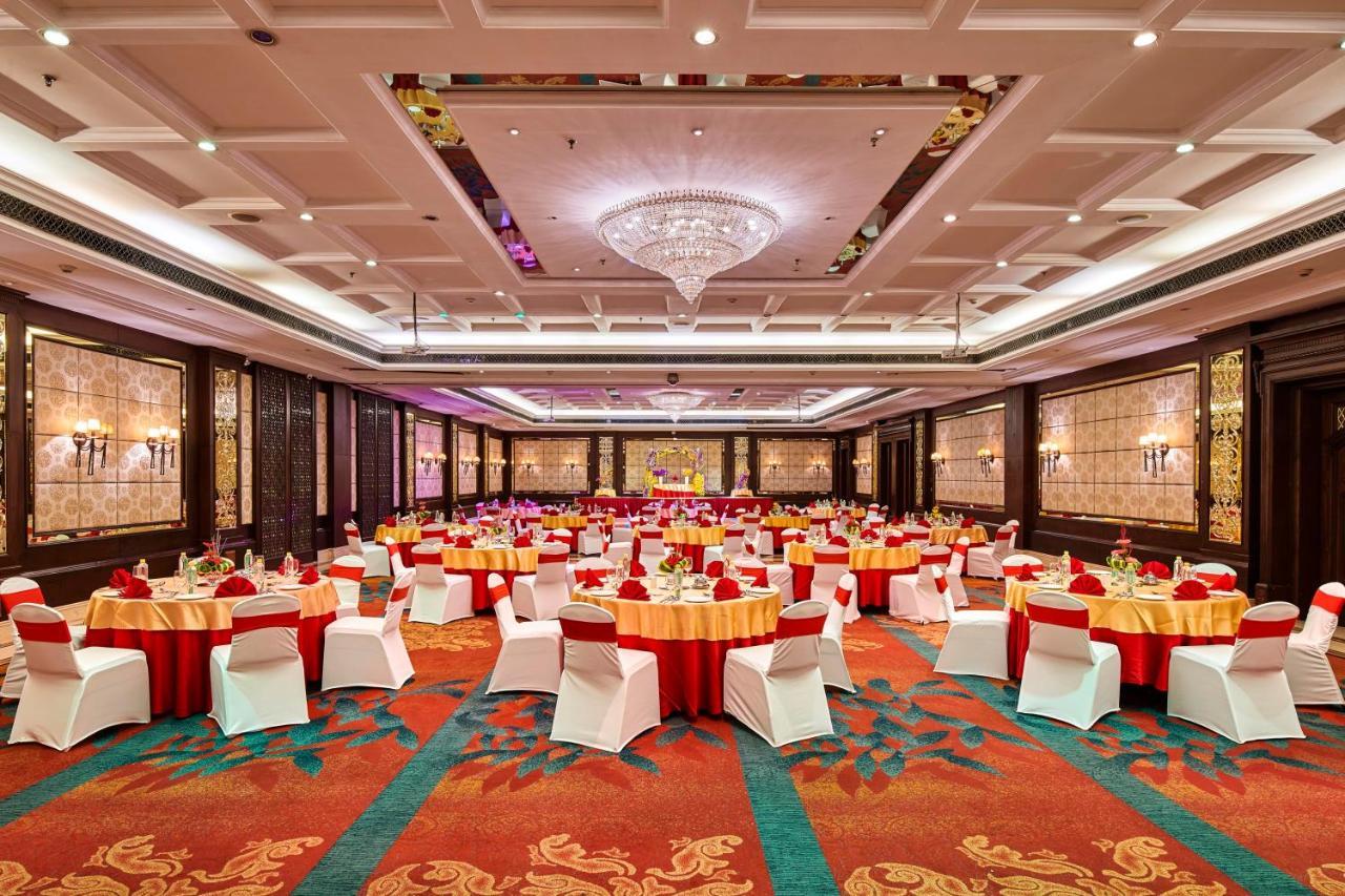 Mayfair Convention Bhubaneswar Bagian luar foto